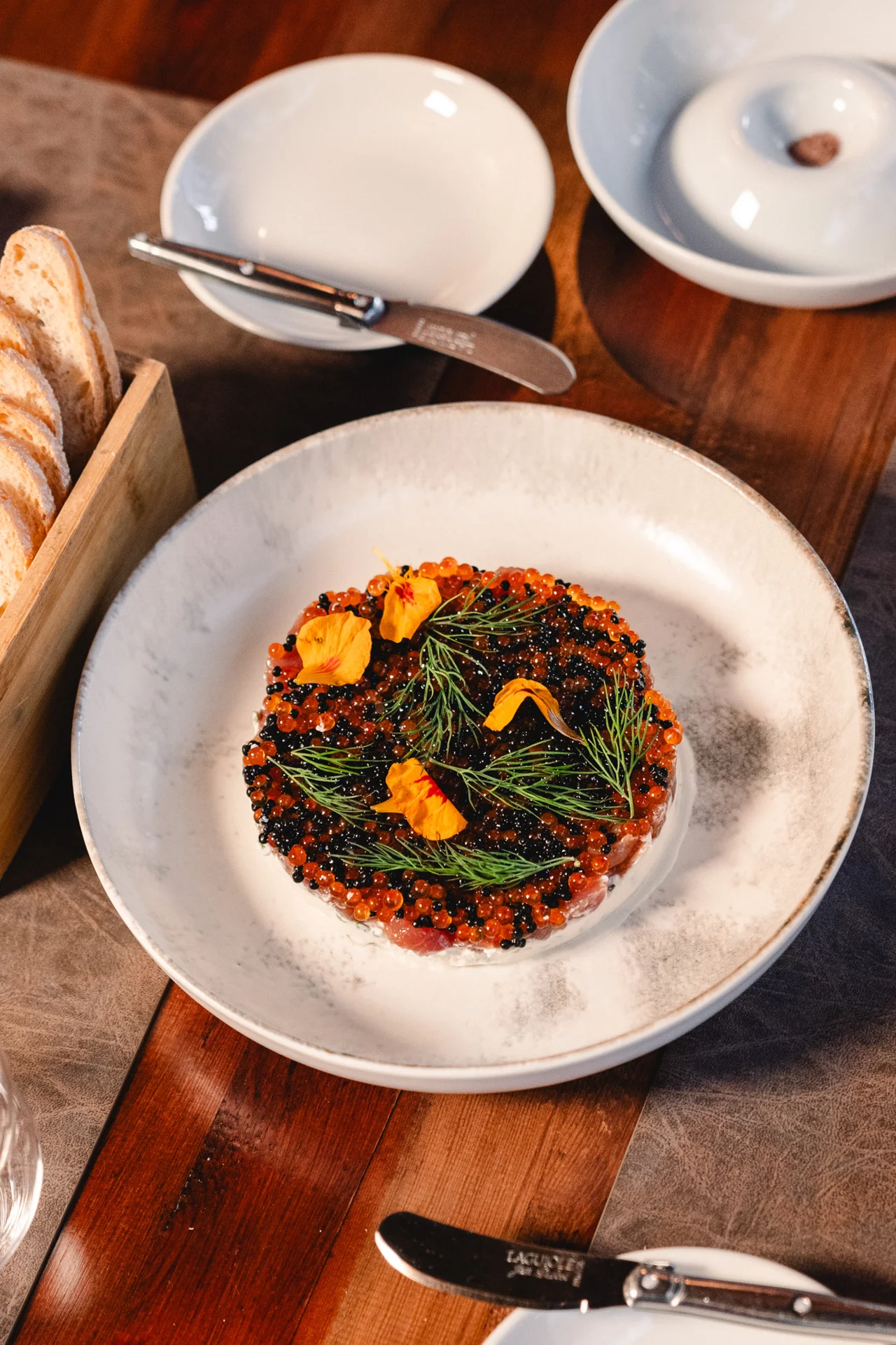 tartar-salmon-caviar